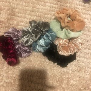 claire’s scrunchies